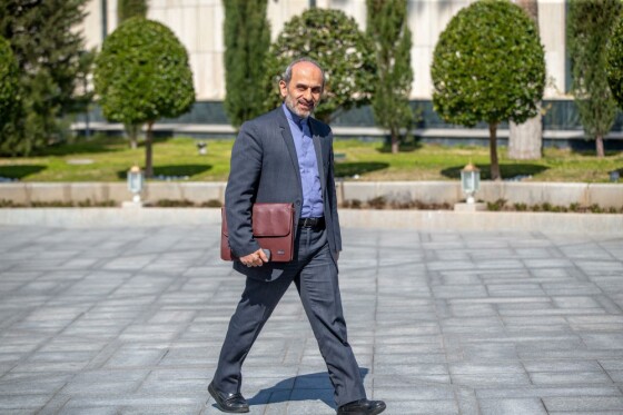 حاشیه جلسه هیات دولت