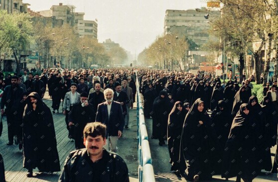 عکسهای منتشر نشده از مراسم تشییع پیکر حجت‌‌‌ الاسلام سید احمد خمینی