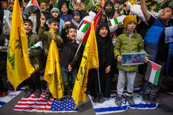 تجمع اعتراضی مردم تهران در محکومیت ترور سردار زاهدی و همراهنش