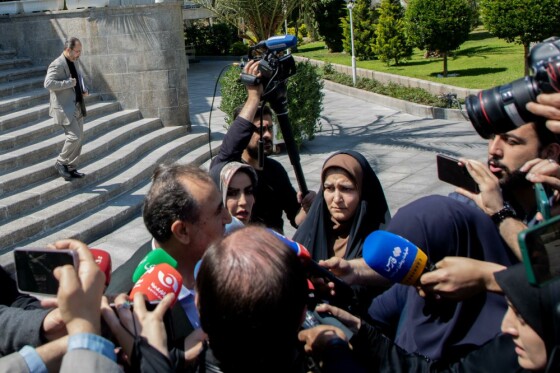 حاشیه جلسه هیات دولت