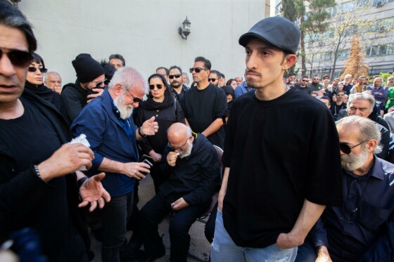 مراسم تشییع مرحوم رضا داوودنژاد