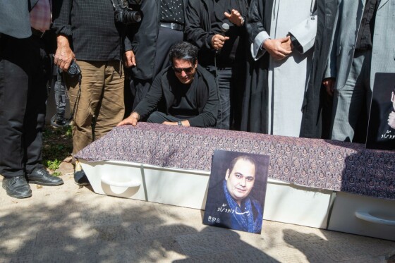 مراسم تشییع مرحوم رضا داوودنژاد