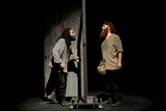 نمایش اسب قاتلین