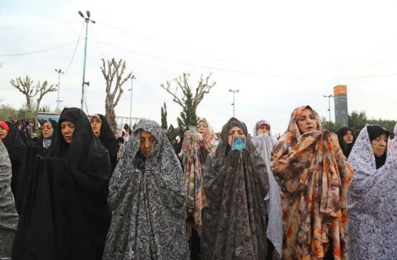 اقامه نماز عید فطر به امامت رهبر معظم انقلاب