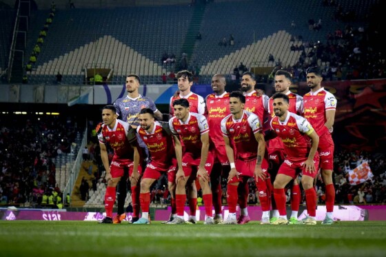 دیدار تیم های پرسپولیس و ملوان