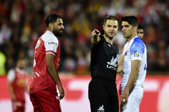 دیدار تیم های پرسپولیس و ملوان