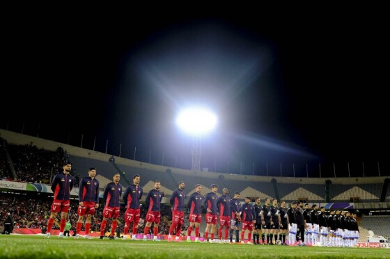 دیدار تیم های پرسپولیس و ملوان