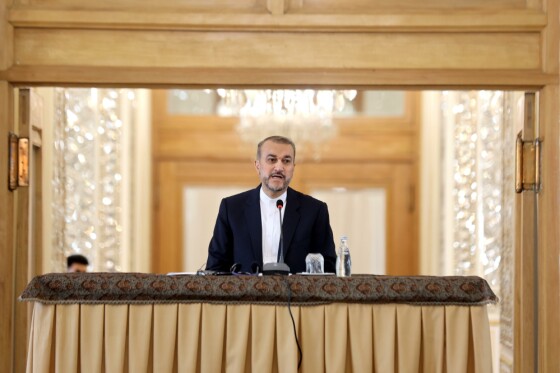 نشست وزیر امور خارجه با سفرا و روسای نمایندگی های خارجی مقیم تهران