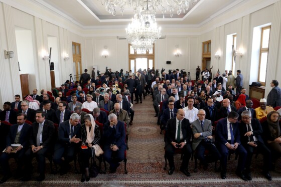 نشست وزیر امور خارجه با سفرا و روسای نمایندگی های خارجی مقیم تهران