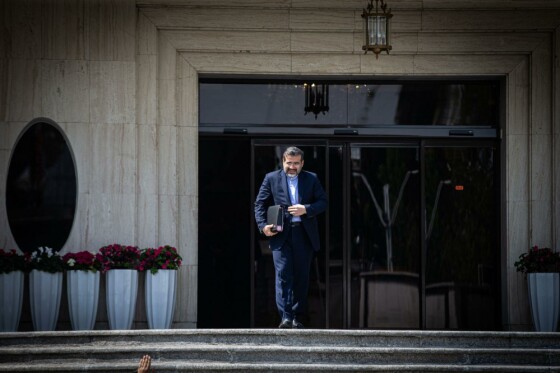 حاشیه جلسه هیات دولت