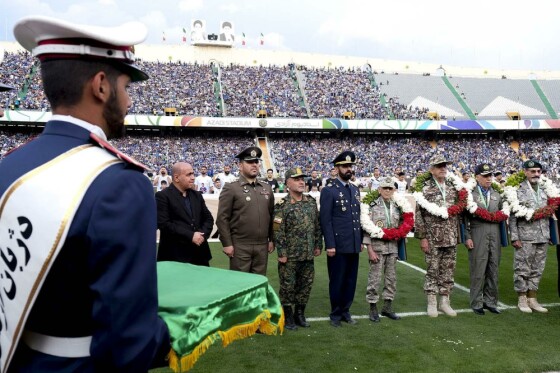 دیدار استقلال تهران و شمس آذر قزوین