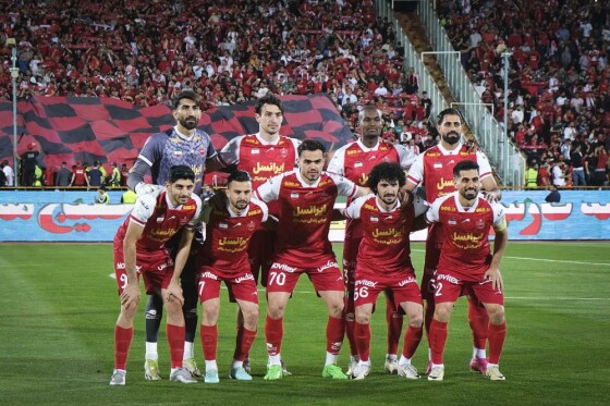 دیدار تیم های پرسپولیس و سپاهان