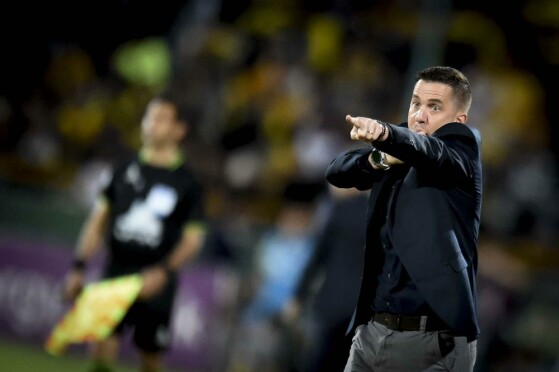 دیدار تیم های پرسپولیس و سپاهان