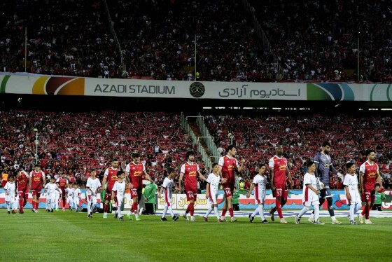 دیدار تیم های پرسپولیس و سپاهان