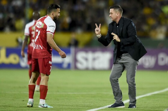 دیدار تیم های پرسپولیس و سپاهان