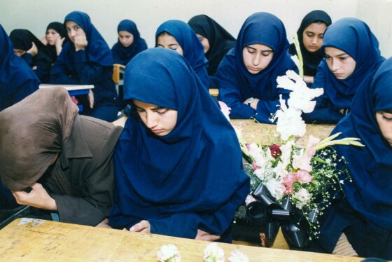 تصاویرکمتر دیده شده از حادثه دریاچه پارک شهر تهران در سال ۸۱