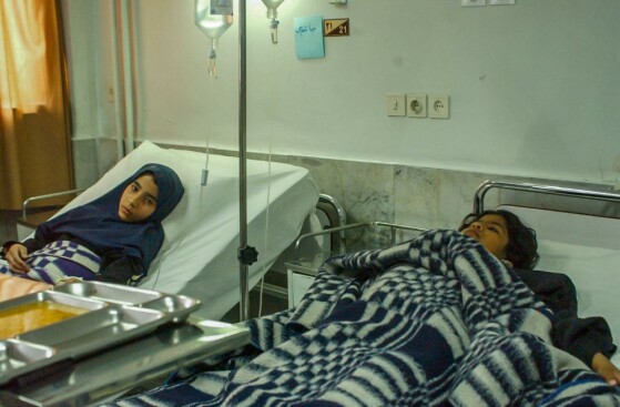 تصاویرکمتر دیده شده از حادثه دریاچه پارک شهر تهران در سال ۸۱