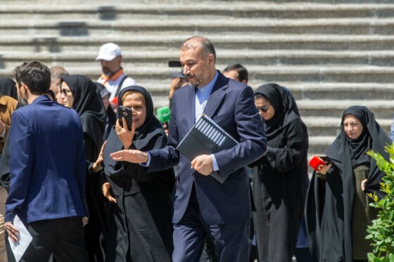 حاشیه جلسه هیات دولت