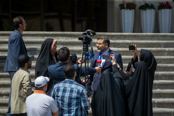 حاشیه جلسه هیات دولت