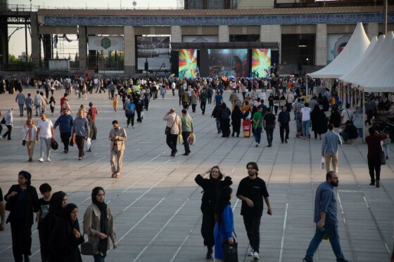 سومین روز نمایشگاه سی و پنجمین نمایشگاه کتاب تهران