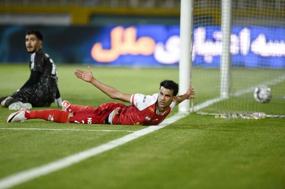 دیدار هوادار تهران و پرسپولیس