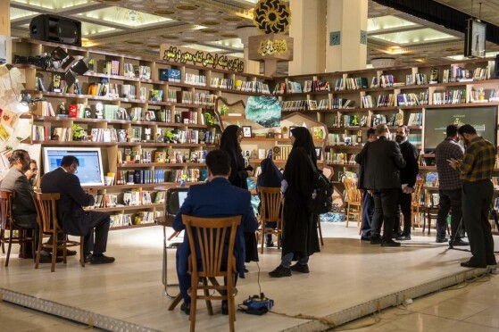 پنجمین روز سی و پنجمین نمایشگاه کتاب تهران