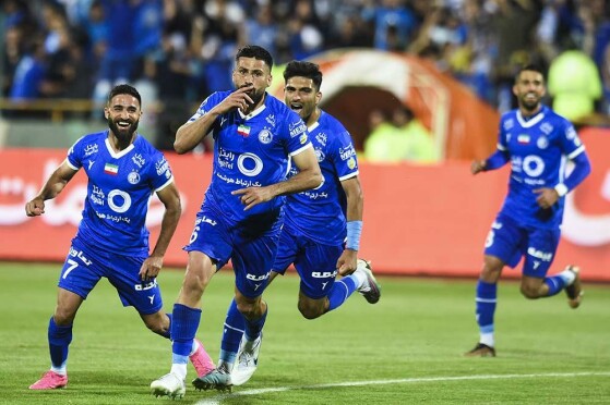 دیدار تیم های استقلال و فولاد خوزستان