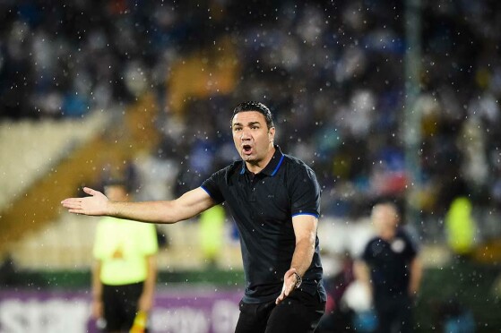 دیدار تیم های استقلال و فولاد خوزستان