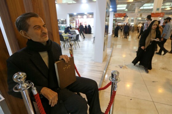 ششمین روز سی و پنجمین نمایشگاه کتاب تهران