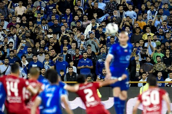 دیدار تیم های استقلال و فولاد خوزستان