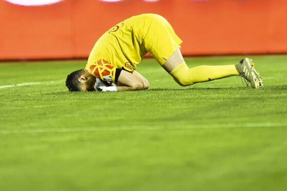 دیدار تیم های استقلال و فولاد خوزستان