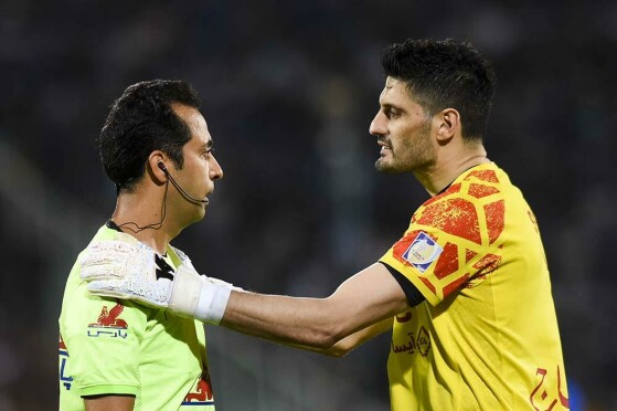 دیدار تیم های استقلال و فولاد خوزستان