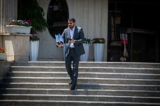 حاشیه جلسه هیات دولت