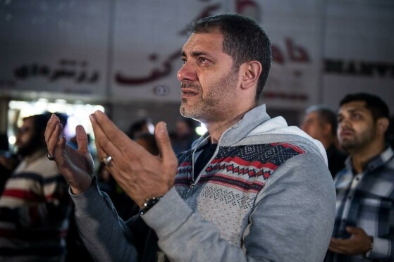 تجمع مردم تهران در میدان ولیعصر (عج)