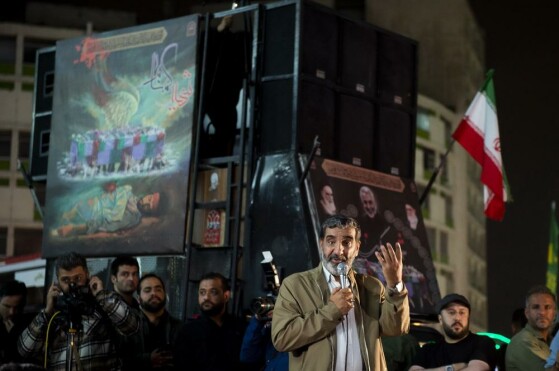 تجمع مردم تهران در میدان ولیعصر (عج)