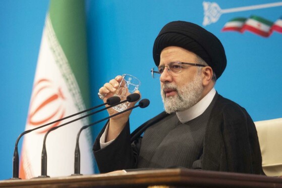 شهید دکتر ابراهیم رئیسی در گذر زمان