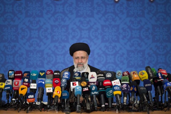 شهید دکتر ابراهیم رئیسی در گذر زمان