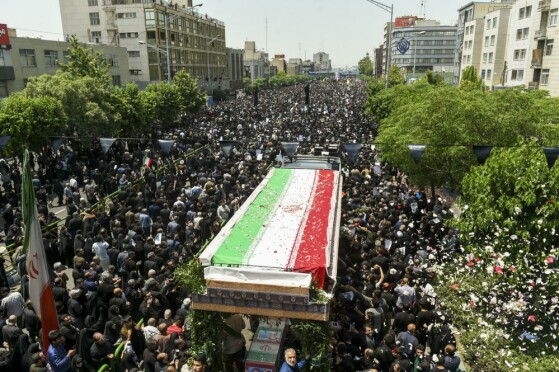 مراسم بدرقه پیکر شهید دکتر ابراهیم رئیسی و همراهان شهیدش -۲