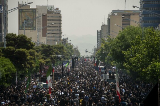 مراسم بدرقه پیکر شهید دکتر ابراهیم رئیسی و همراهان شهیدش -۲