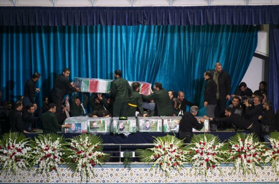 مراسم وداع با شهدای خدمت در مصلی امام خمینی (ره)