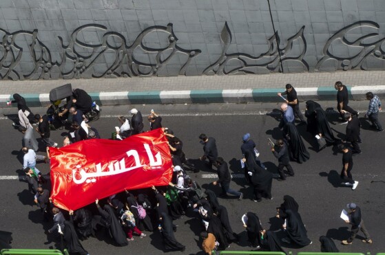 مراسم بدرقه پیکر شهید دکتر ابراهیم رئیسی و همراهان شهیدش -۳