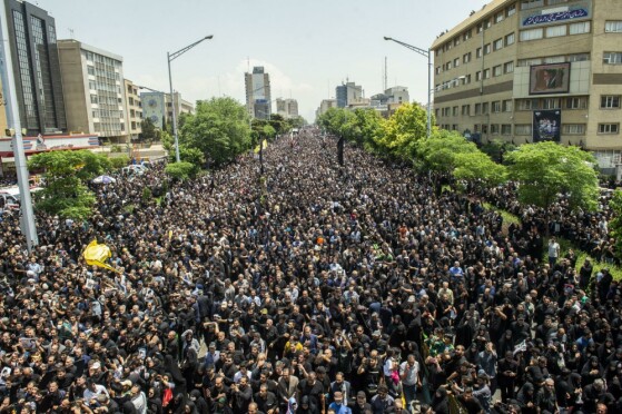 مراسم بدرقه پیکر شهید دکتر ابراهیم رئیسی و همراهان شهیدش -۲