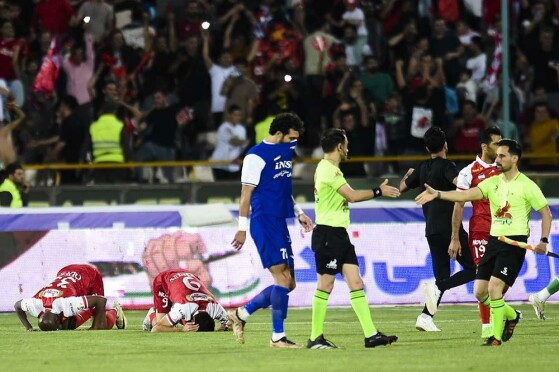 دیدار پرسپولیس تهران و استقلال خوزستان