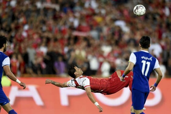 دیدار پرسپولیس تهران و استقلال خوزستان