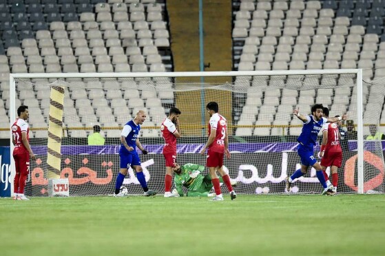 دیدار پرسپولیس تهران و استقلال خوزستان