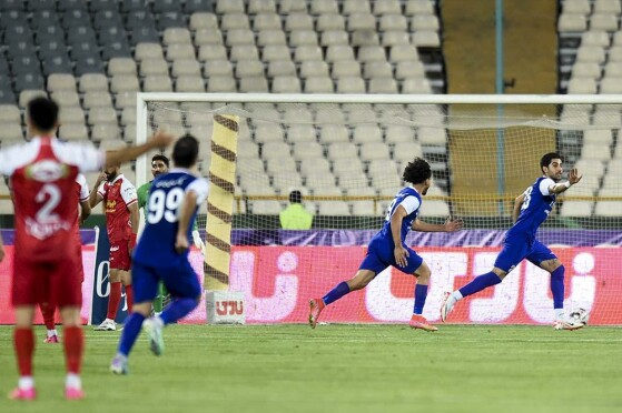 دیدار پرسپولیس تهران و استقلال خوزستان