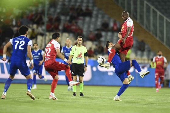 دیدار پرسپولیس تهران و استقلال خوزستان