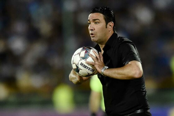 دیدار استقلال تهران و گل گهر سیرجان