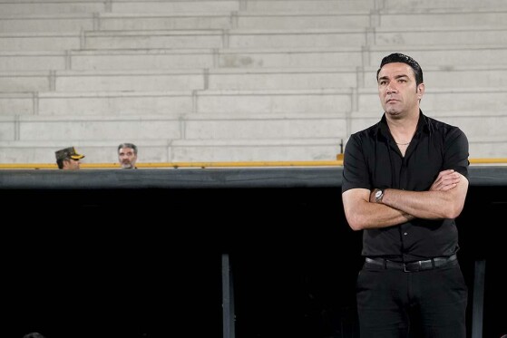 دیدار استقلال تهران و گل گهر سیرجان