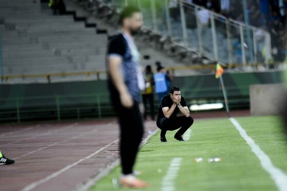 دیدار استقلال تهران و گل گهر سیرجان